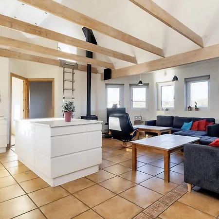Holiday Lxxv Ferienhaus